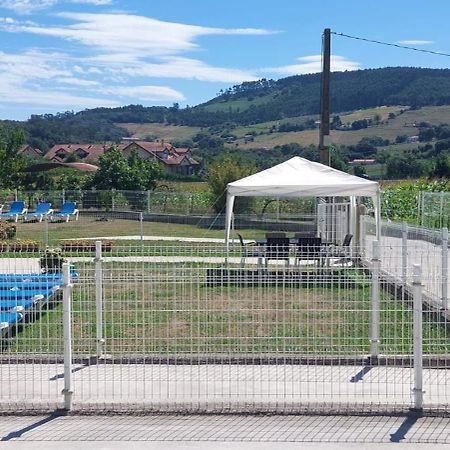 Apartamentos Turisticos El Ponton Арнуеро Екстер'єр фото