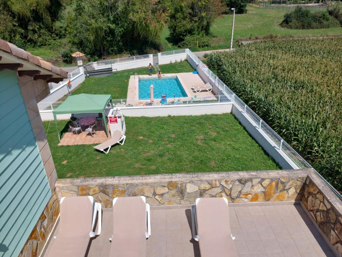 Apartamentos Turisticos El Ponton Арнуеро Екстер'єр фото