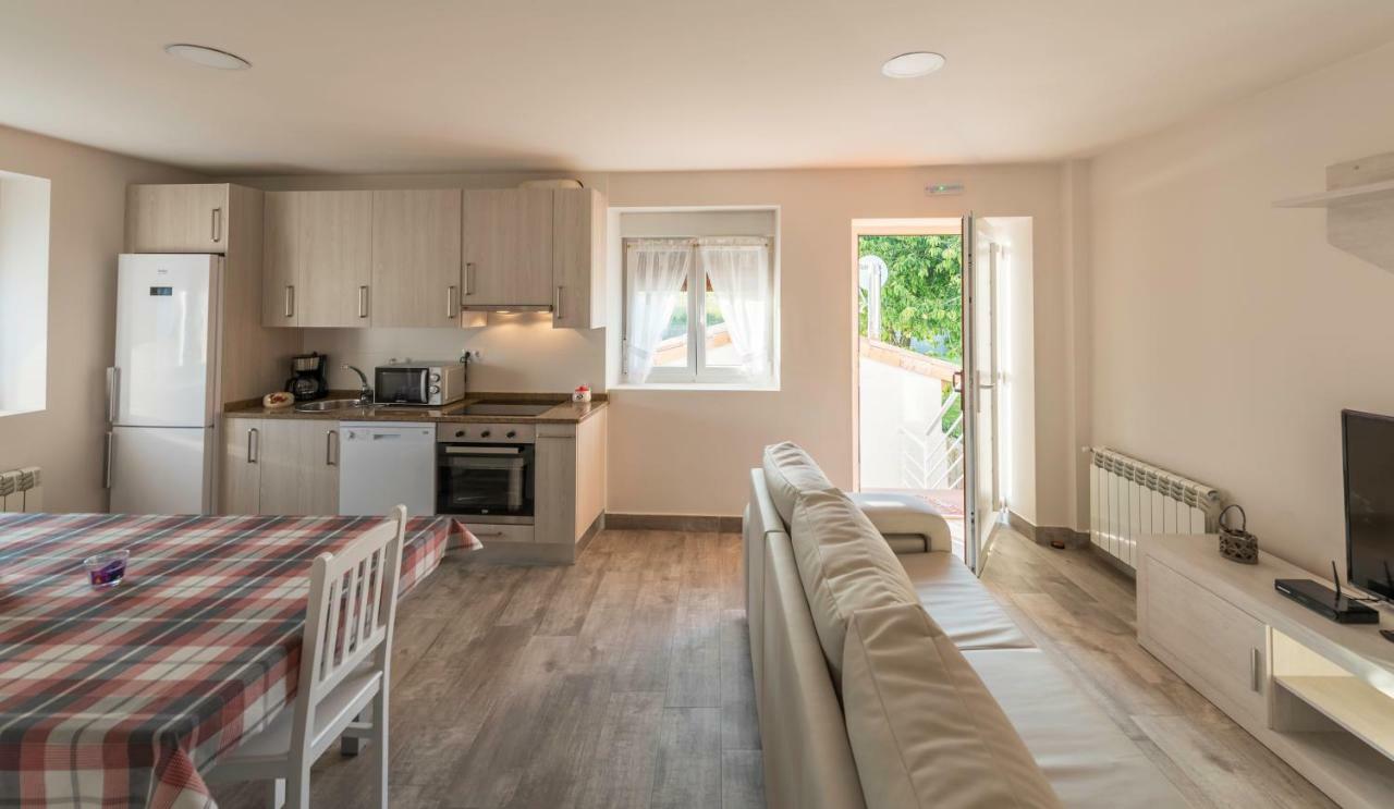 Apartamentos Turisticos El Ponton Арнуеро Екстер'єр фото