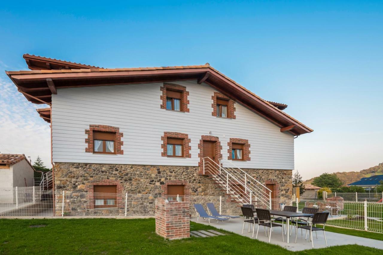 Apartamentos Turisticos El Ponton Арнуеро Екстер'єр фото